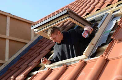 Pose de fenêtres de toit Velux à Benet